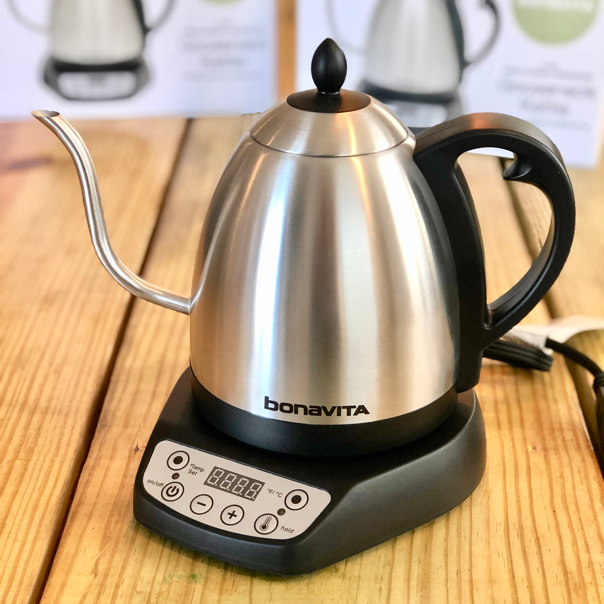 Bonavita Variable Temperature Kettle 1L Millennials Coffee Store