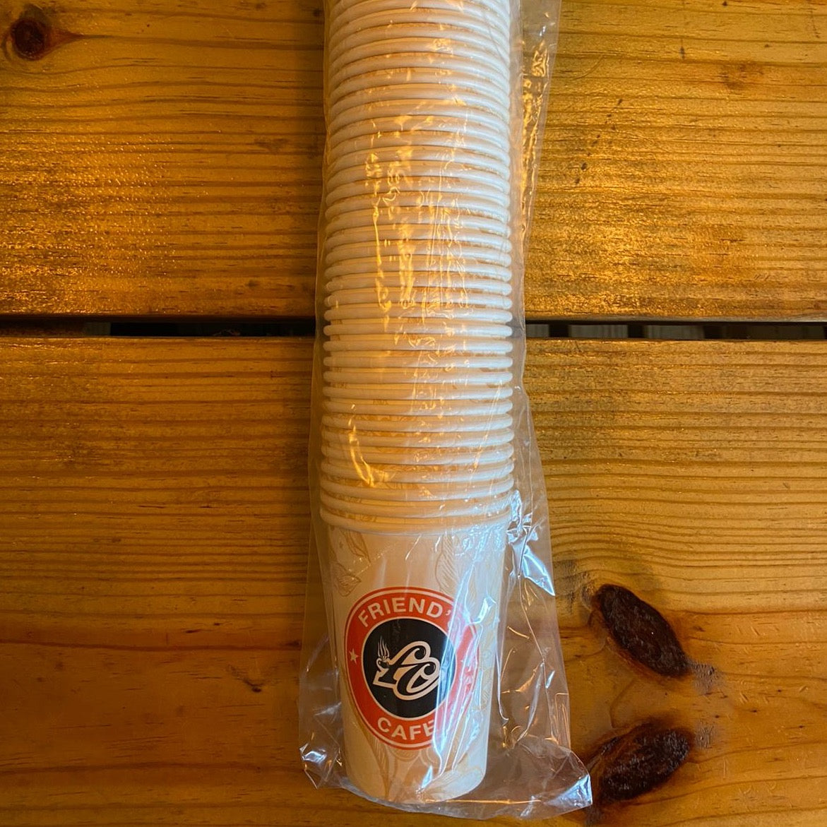 8oz Friend's Café Paper Cup – Millennials Coffee Store